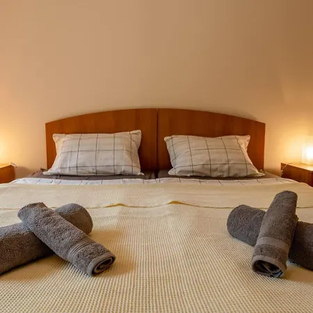 Tranquil In Golden Sands Апартаменти