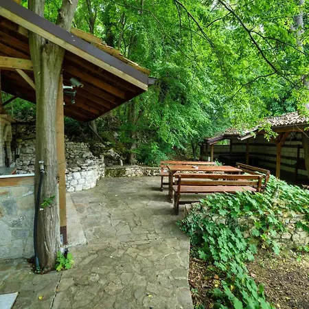 Апартаменти Tranquil In Golden Sands Варна